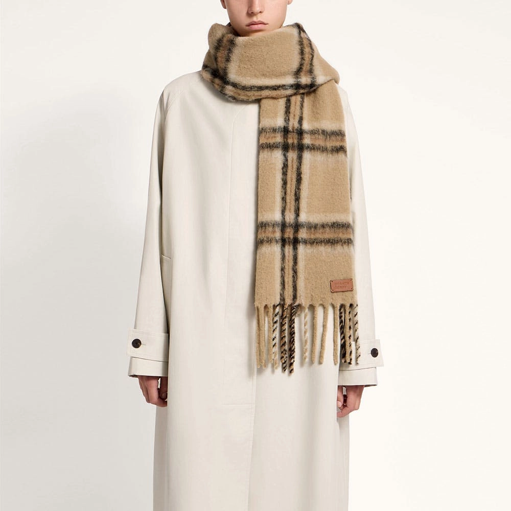 Eriskay Check Alpaca Blend Scarf - Camel/Black Tartan
