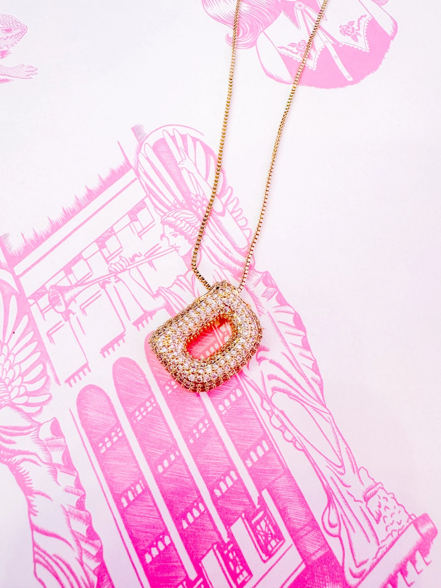 IN THE MOMENT INITIAL BUBBLE NECKLACE