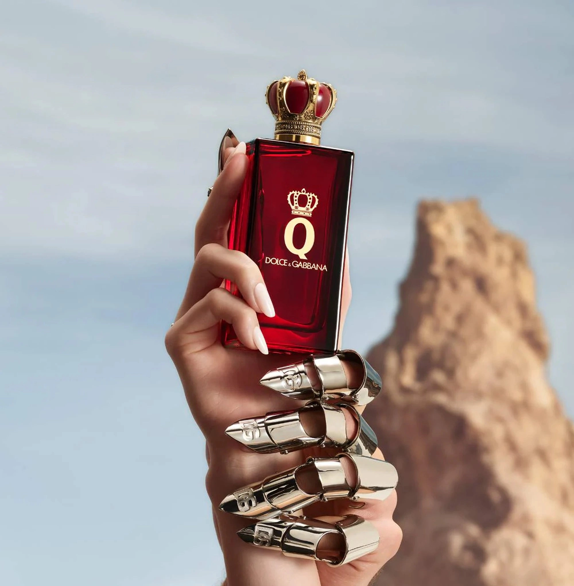 QUEEN Q 3.3 oz Parfum for women