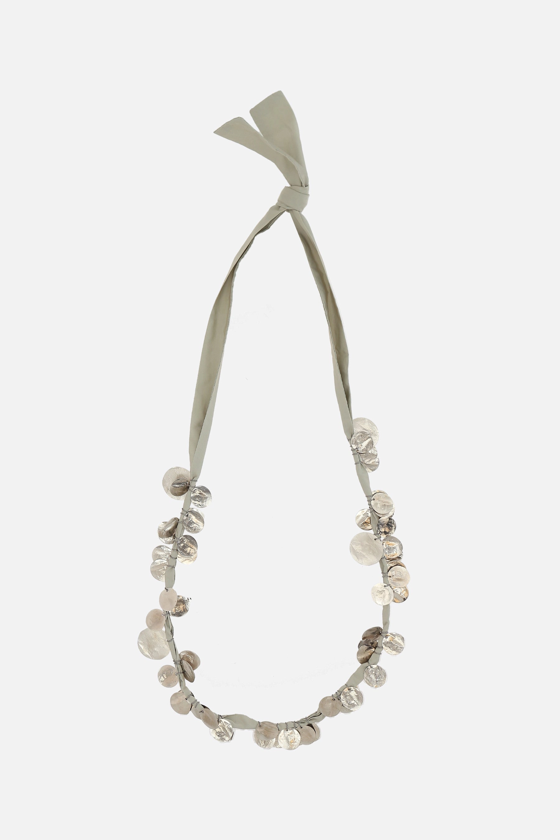 taffetà necklace with medallions