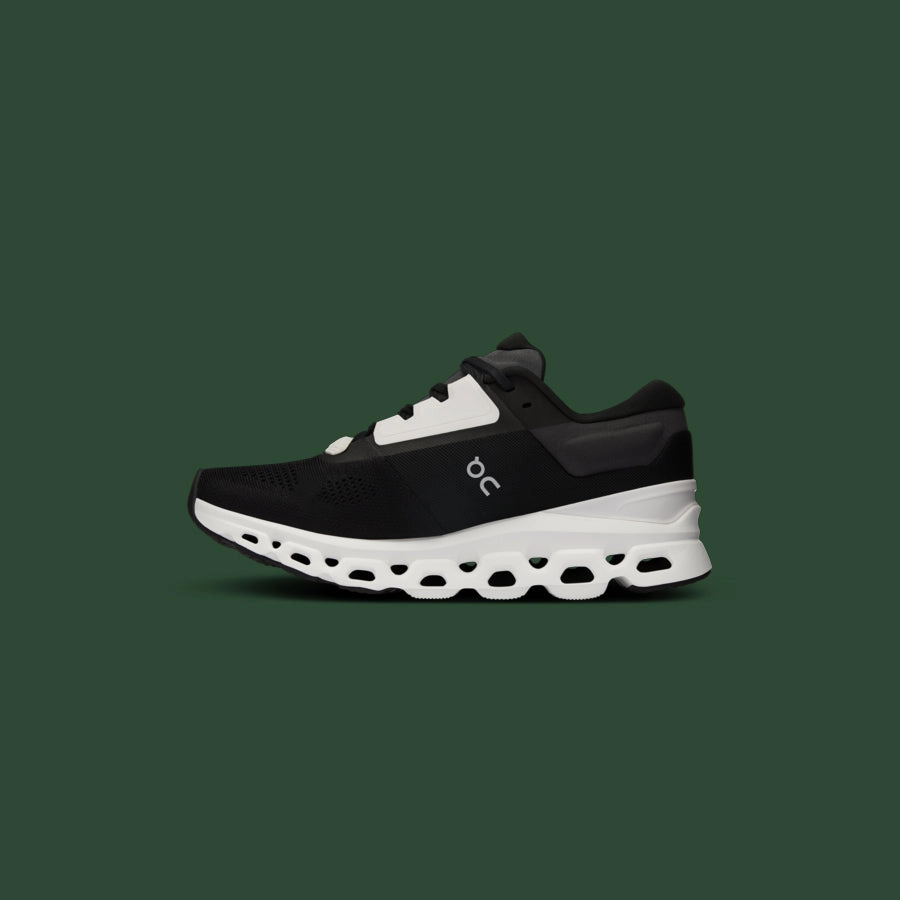 Women's On Cloudstratus 3