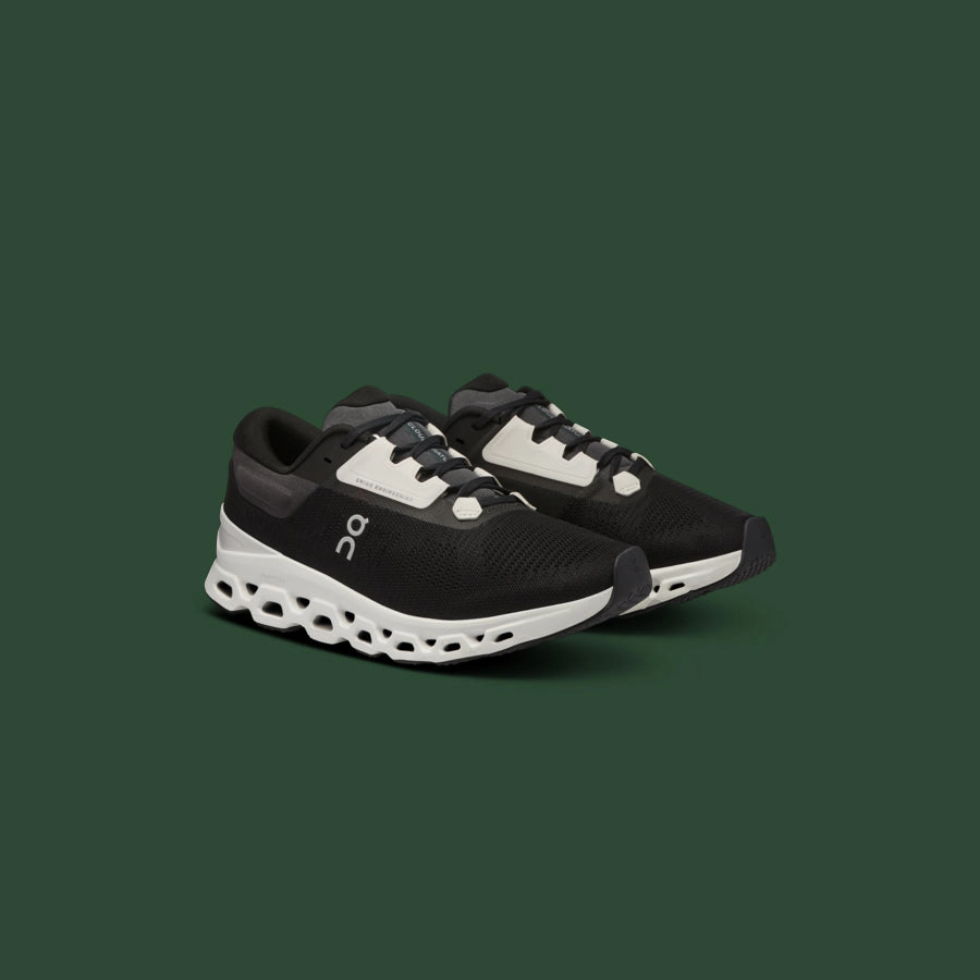 Women's On Cloudstratus 3