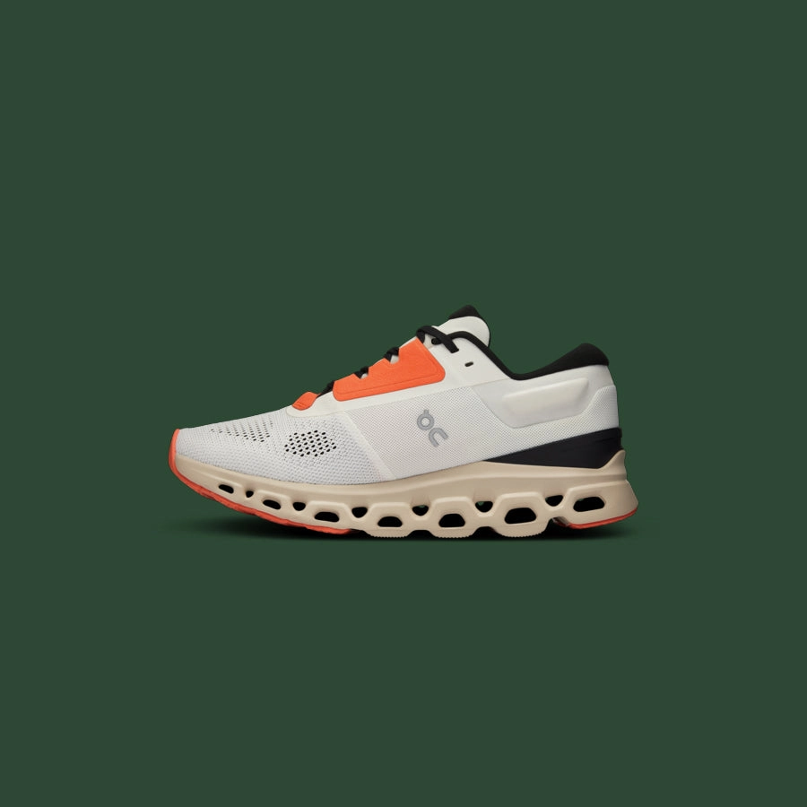 Women's On Cloudstratus 3